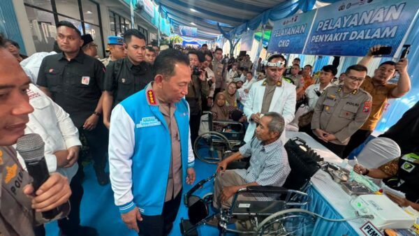 Kapolri Tinjau Baktikes Di Gedung Kspsi Jatim, Layanan Kesehatan Dihadirkan Untuk Pekerja Dan Masyarakat
