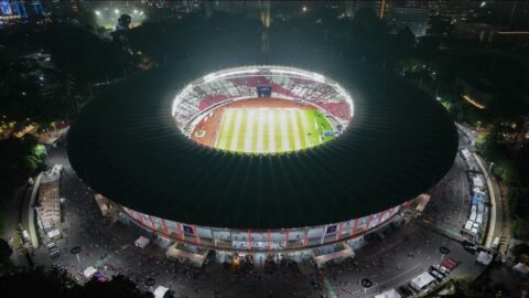 Puluhan Ribu Penonton Tinggalkan GBK, Polisi Lakukan Pengaturan dan Pengawalan