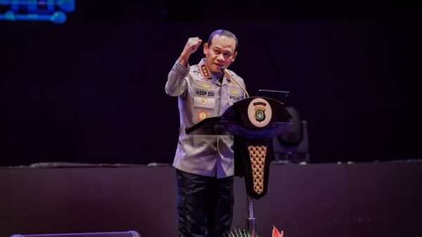 Hadir Lebih Dekat dengan Pelajar, Polda Metro Jaya Gagas Program Bapak Asuh, Ibu Asuh, dan Sahabat Pelajar di Sekokah
